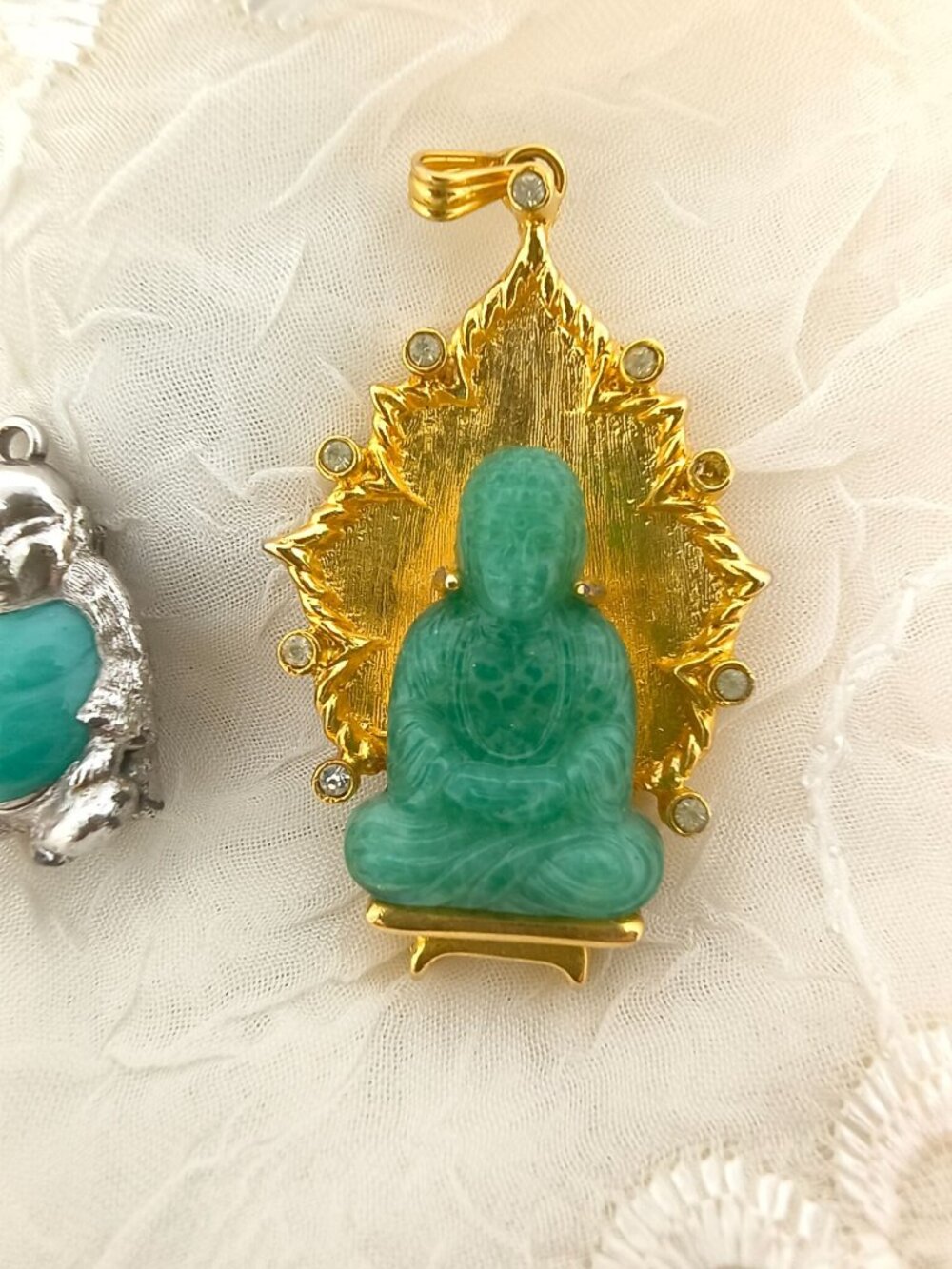 Vintage Asian Revival Faux Jade Glass Buddha Pendant & Monet Jelly Belly Buddha - Picture 4 of 9